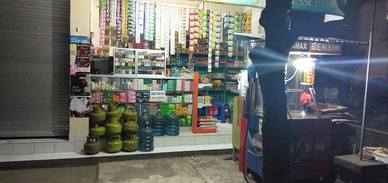 Toko Bu Siam: Your One-Stop Shop in Nusa Mandala Panji